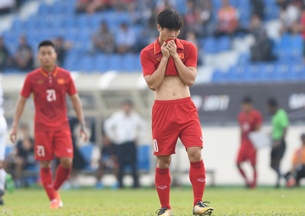 Thua trắng Thái Lan 3 bàn, U22 Việt Nam chia tay SEA Games 29 ảnh 13
