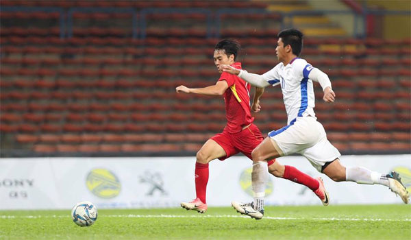 Thắng Philippines '4 sao', U22 Việt Nam trở lại ngôi đầu bảng ảnh 13