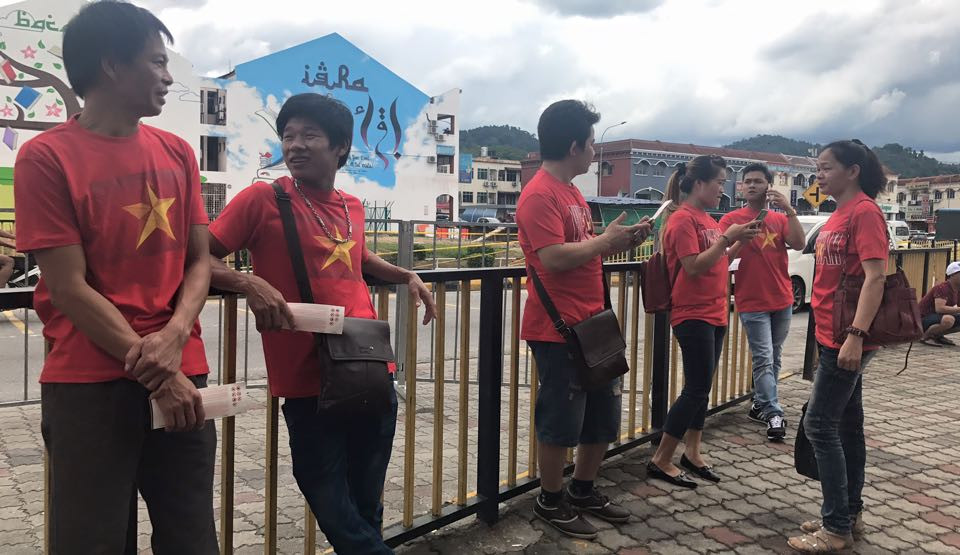 Văn Hậu tỏa sáng, U22 Việt Nam thắng '4 sao' trận đầu SEA Games ảnh 1