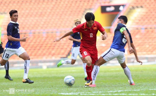 Công Phượng lập cú đúp, U22 Việt Nam đánh bại Campuchia ảnh 8
