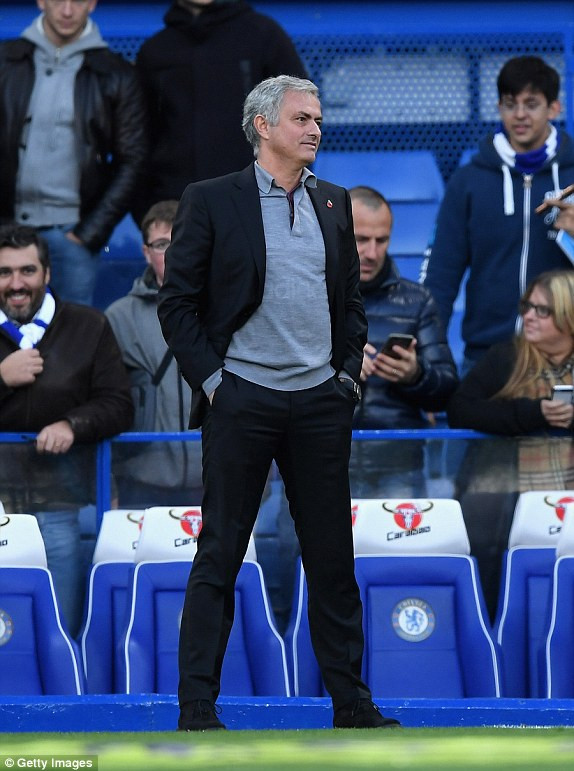 Chelsea 1-0 M.U: Mourinho lại ôm hận ở Stamford Bridge ảnh 6