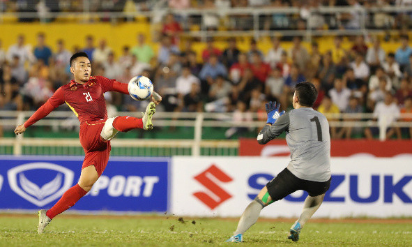 U22 Việt Nam vượt mặt Hàn Quốc lên ngôi đầu sau 'mưa gôn' ảnh 9