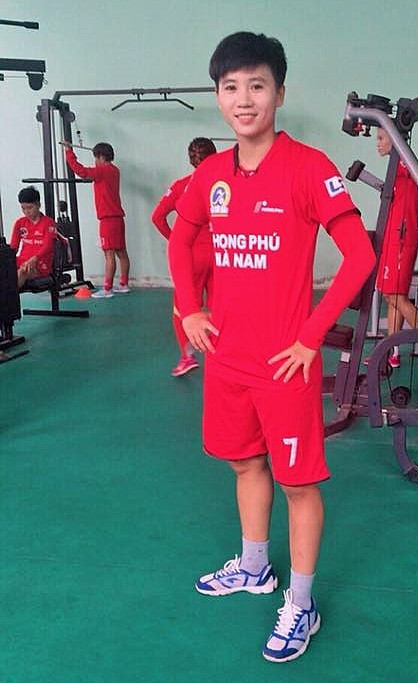 Nữ cầu thủ Việt vào Top 100 phụ nữ tiêu biểu toàn cầu ảnh 1