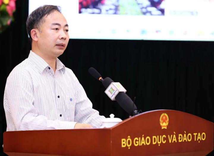 Ông Nguyễn Ngọc Hà, Phó Cục trưởng Cục Quản lý chất lượng (Bộ GD&ĐT) thông tin về Kỳ thi tốt nghiệp THPT 2025. Ông Nguyễn Ngọc Hà, Phó Cục trưởng Cục Quản lý chất lượng (Bộ GD&ĐT) thông tin về Kỳ thi tốt nghiệp THPT 2025.