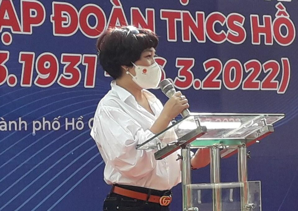 Bà Lê Hồng Hạnh, Chủ tịch Công đoàn cơ quan Trung ương Đoàn phát biểu khai mạc Bà Lê Hồng Hạnh, Chủ tịch Công đoàn cơ quan Trung ương Đoàn phát biểu khai mạc