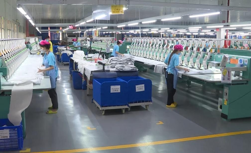 TPHCM cho phép F1 đi làm, đi học nếu tiêm đủ liều vắc xin hoặc từng mắc COVID-19 trong vòng 3 tháng TPHCM cho phép F1 đi làm, đi học nếu tiêm đủ liều vắc xin hoặc từng mắc COVID-19 trong vòng 3 tháng