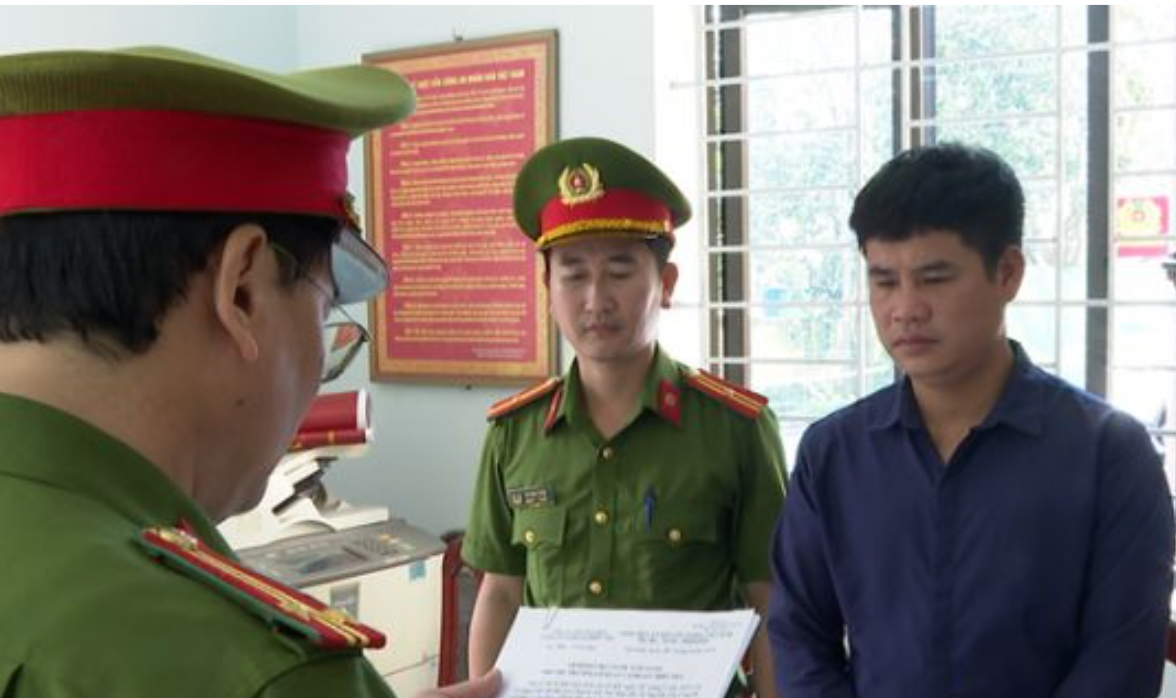 Công tại cơ quan điều tra. Ảnh: CA TB.