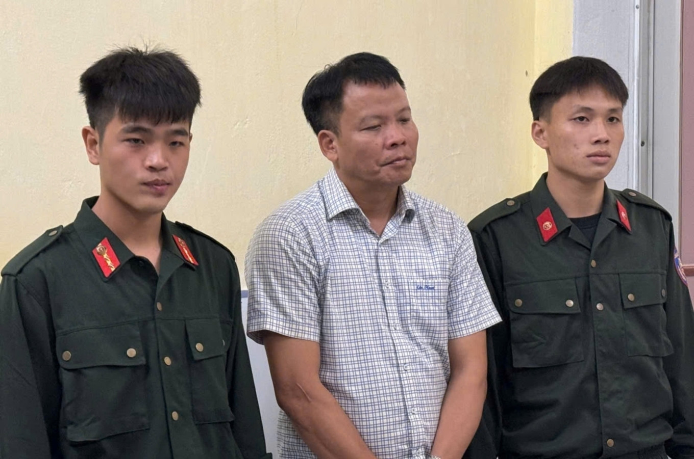 TBT Tạp chí Môi trường và Đô thị Đồng Xuân Thụ. TBT Tạp chí Môi trường và Đô thị Đồng Xuân Thụ.