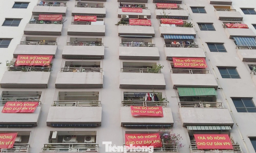 ‘Làn sóng’ băng rôn đòi sổ hồng ở chung cư HH Linh Đàm ảnh 11