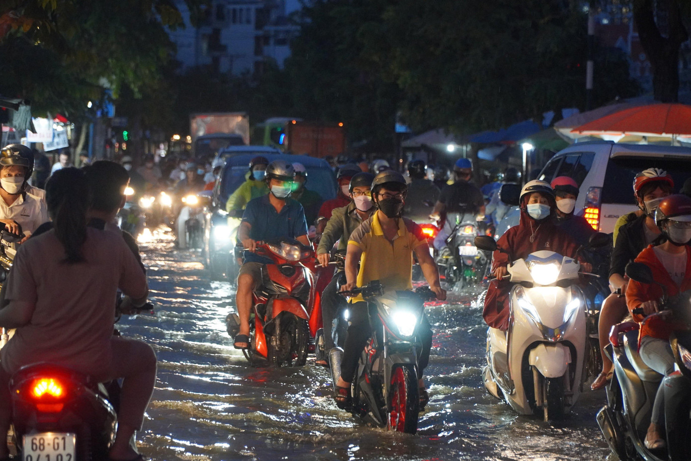 Theo dự báo, mực nước vùng hạ lưu sông Sài Gòn - Đồng Nai sẽ xuống nhanh trong những ngày tới. Mức nước cao trên mức báo động duy trì đến ngày 14/9.