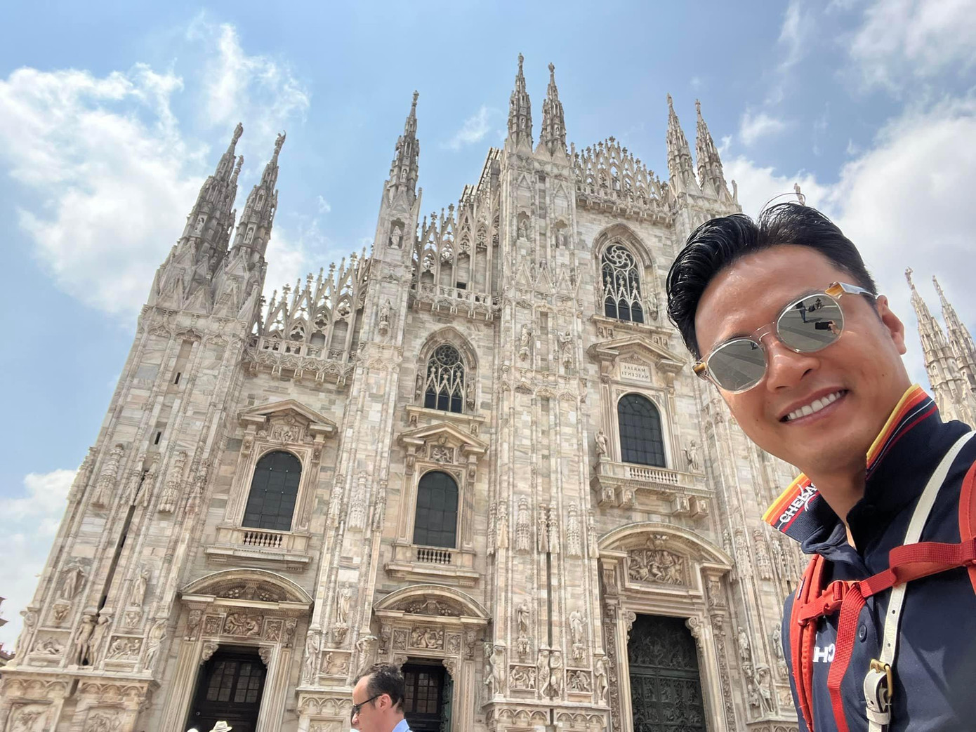 Hồng Đăng chia sẻ bức ảnh lần đầu đến Ý hôm 22/6.