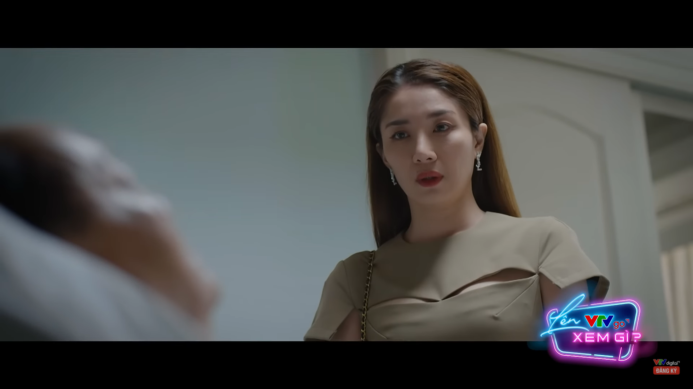 Nhật Mai đắc ý vì ngỡ chủ tịch không thể tỉnh lại.