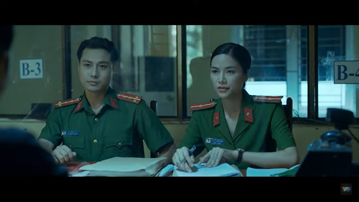 Cảnh sát buộc Tuấn phải đối diện với câu hỏi chuyển 35 tỷ đồng cho ai ở Đông Bình.