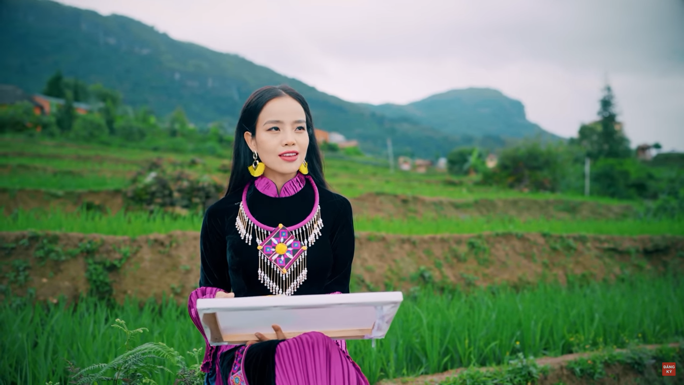 &quot;Tây Bắc thả chiều vào tranh&quot; là tác phẩm mới của nhạc sĩ Hồ Trọng Tuấn.