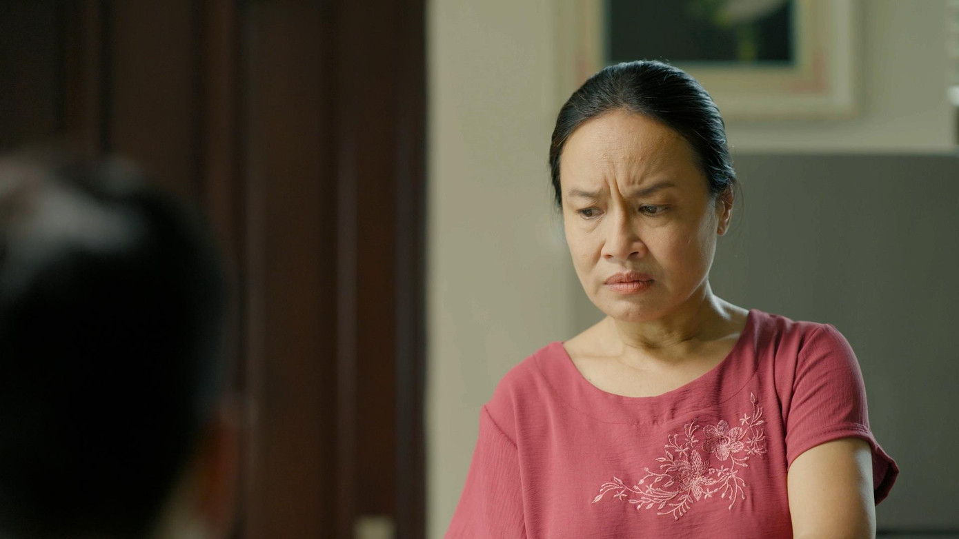 Tú Oanh thể hiện hình tượng người mẹ chiến sĩ công an trong "Đấu trí".