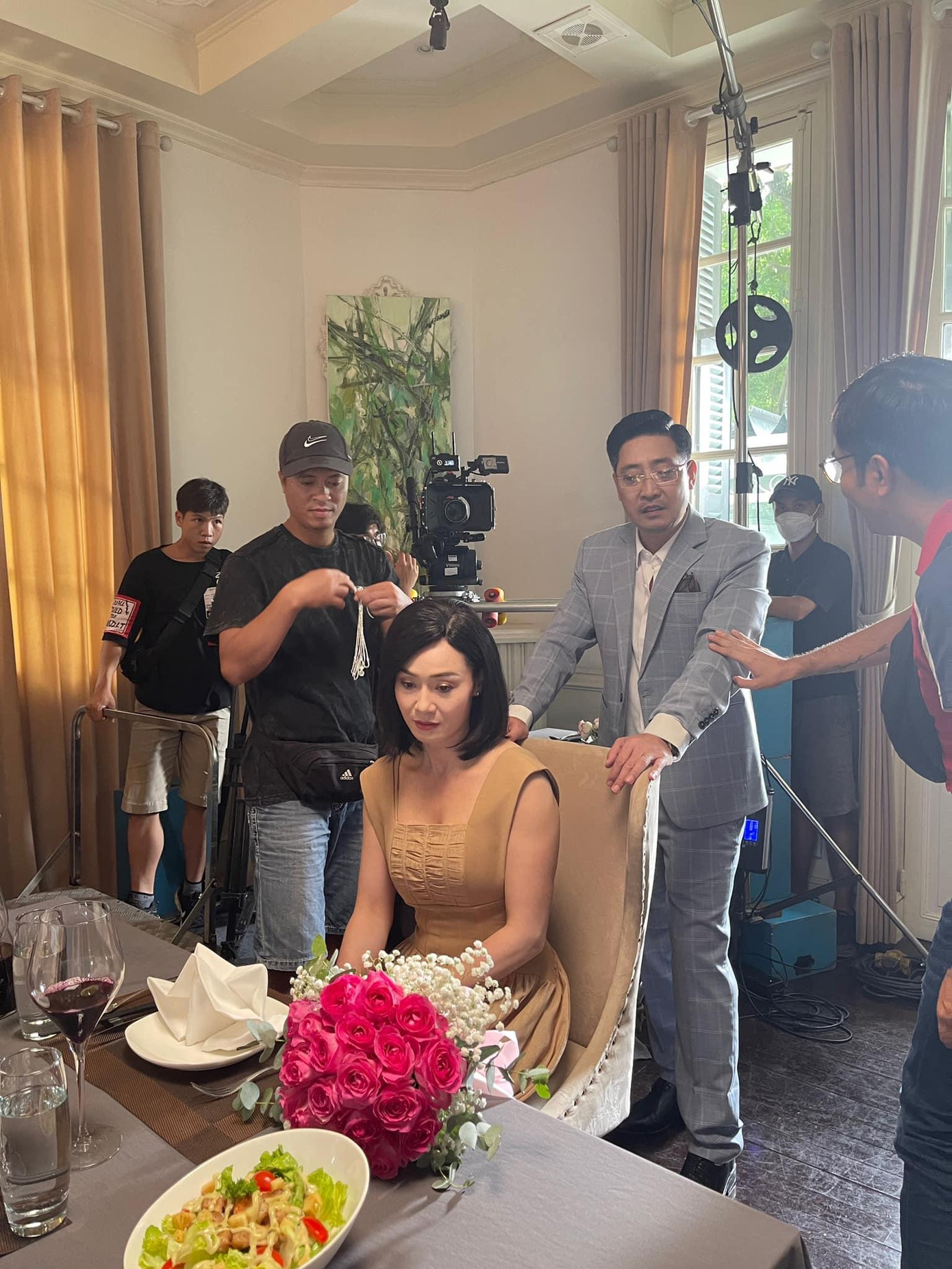 Quách Thu Phương và bạn diễn trong "Đấu trí". Quách Thu Phương và bạn diễn trong "Đấu trí".