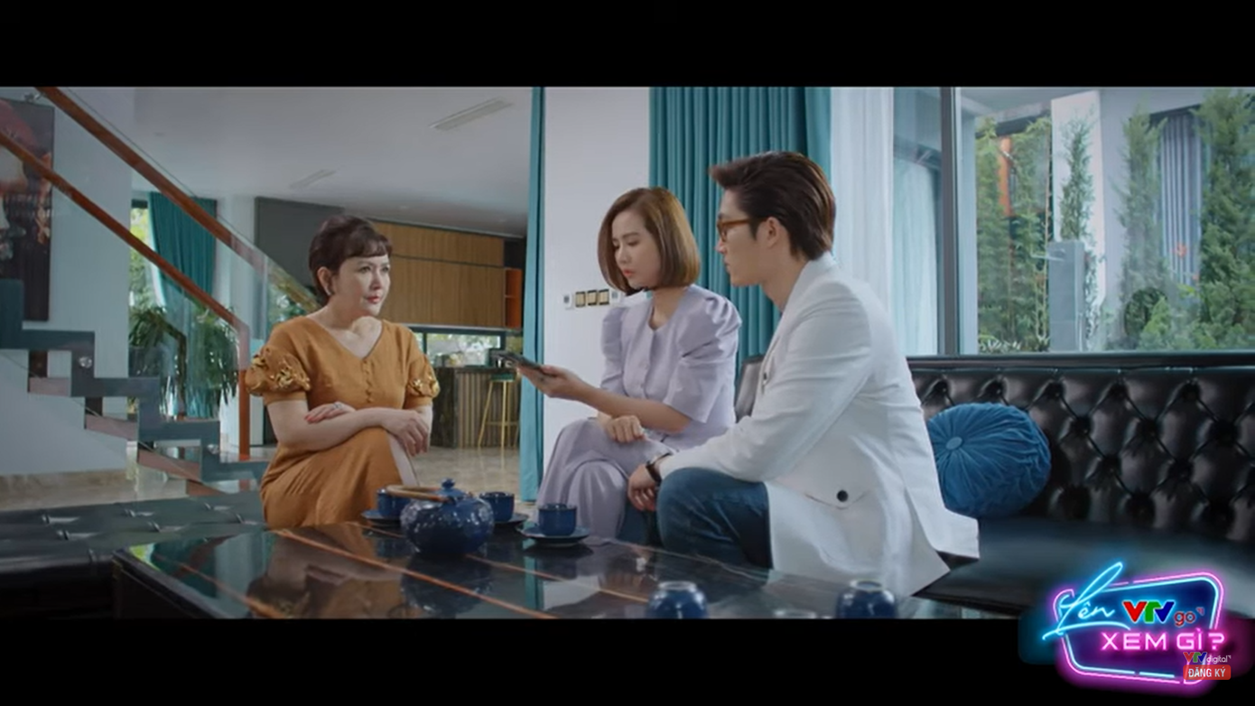 Trang có bà Nhung và Duy ở bên cạnh ủng hộ. Trang có bà Nhung và Duy ở bên cạnh ủng hộ.