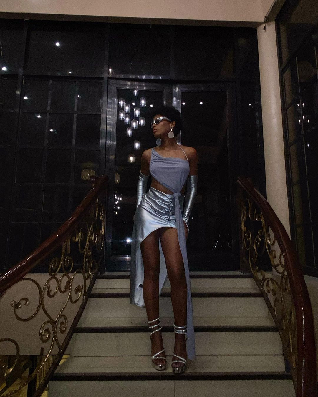 Alexie Mae Brooks cho biết bà ngoại chính là người khuyến khích, động viên cô tham dự các cuộc thi hoa hậu. Mặc dù đã 90 tuổi, bà của người đẹp vẫn tham dự đêm chung kết để động viên tinh thần cháu gái.