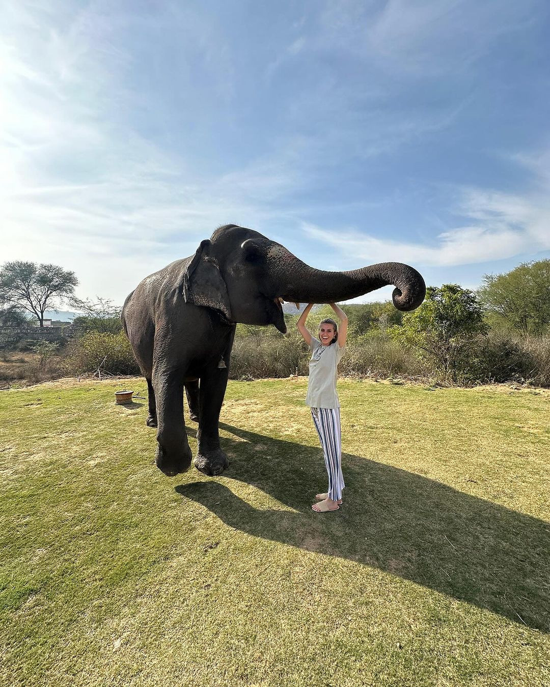 Trong những ngày qua, Ámbar Zenteno tranh thủ khám phá văn hóa độc đáo của Ấn Độ trước khi chính thức nhập cuộc.