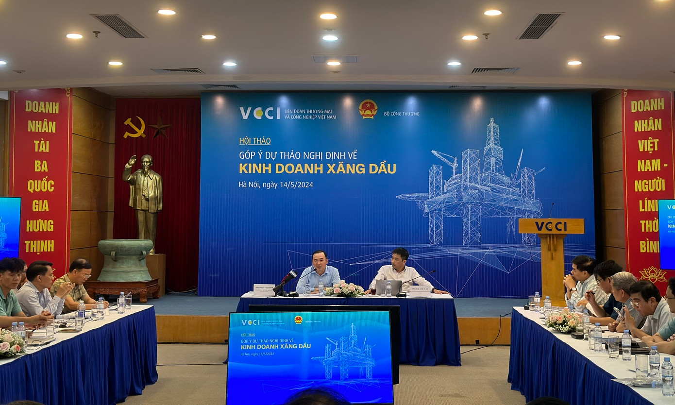 Hội thảo góp ý dự thảo Nghị định về kinh doanh xăng dầu tổ chức sáng 14/5.