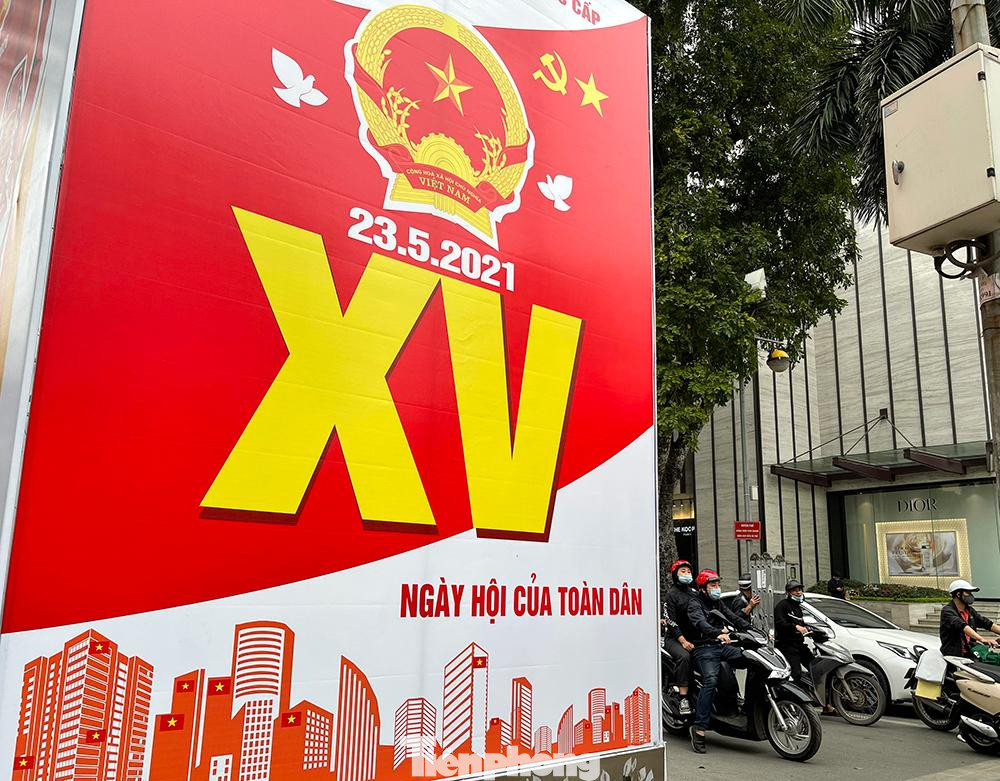 UBND thành phố Hà Nội yêu cầu công tác tuyên truyền bầu cử phải đảm bảo đúng định hướng