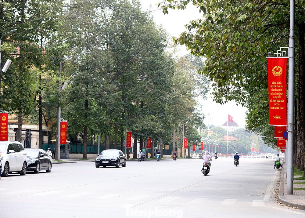 Trên đường Hùng Vương, quận Ba Đình