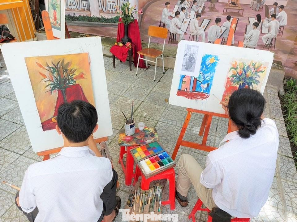 Trường đã đào tạo ra nhiều nhân tài mỹ thuật