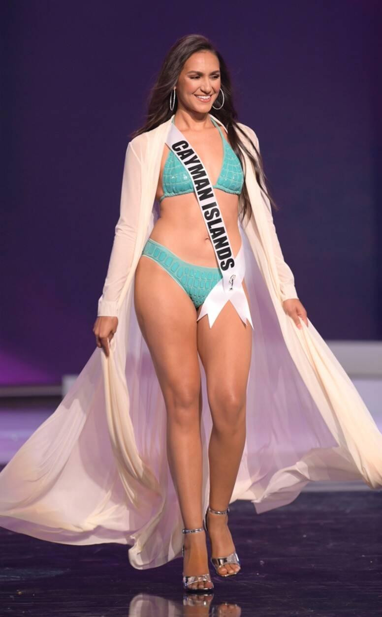 Mariah Tibbetts tại cuộc thi Miss Universe 2020 ở Mỹ. Mariah Tibbetts tại cuộc thi Miss Universe 2020 ở Mỹ.