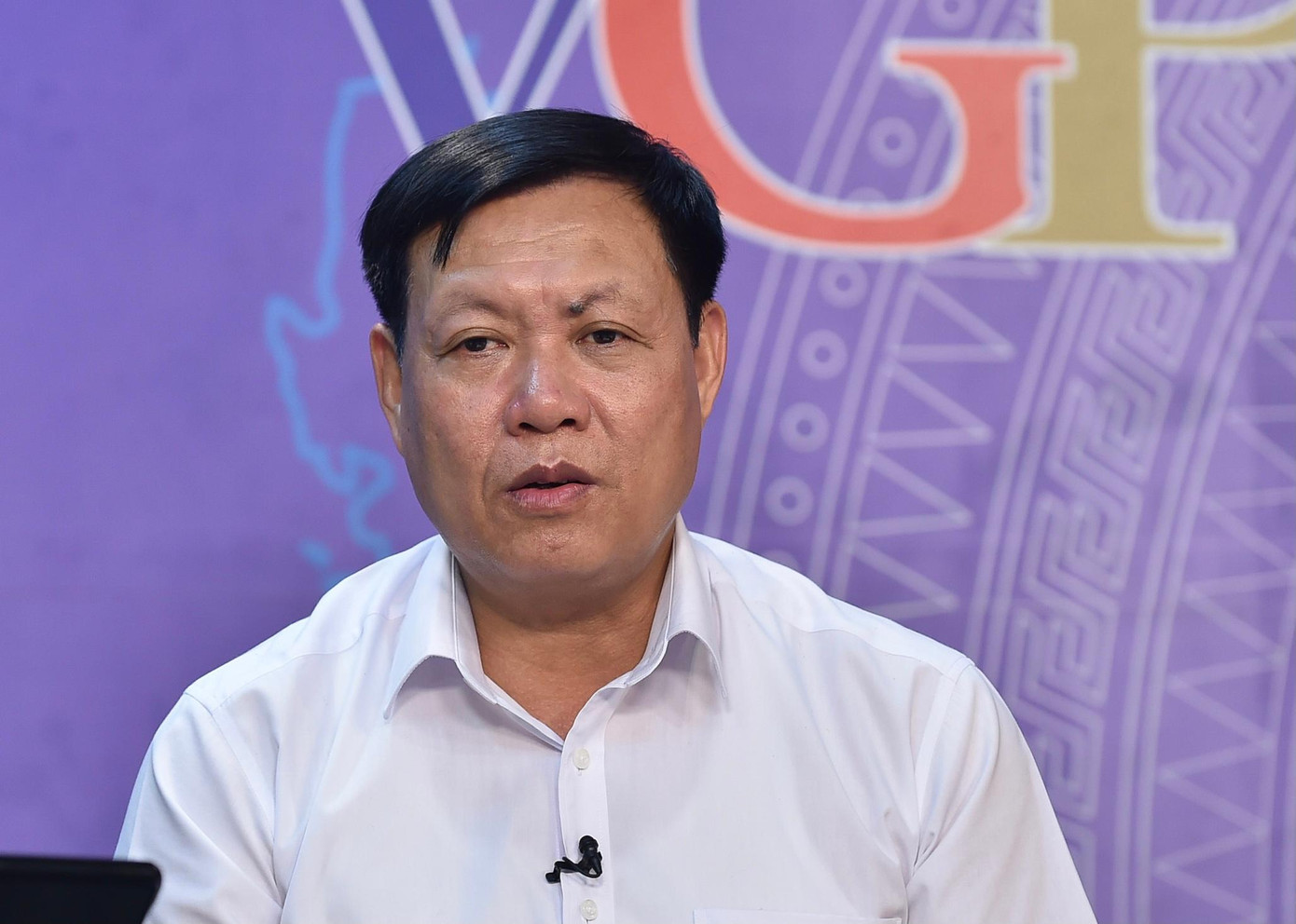 Thứ trưởng Bộ Y tế Đỗ Xuân Tuyên: Các địa phương phải rà soát các phương án sản xuất của từng doanh nghiệp trên địa bàn - Ảnh VGP/Nhật Bắc.