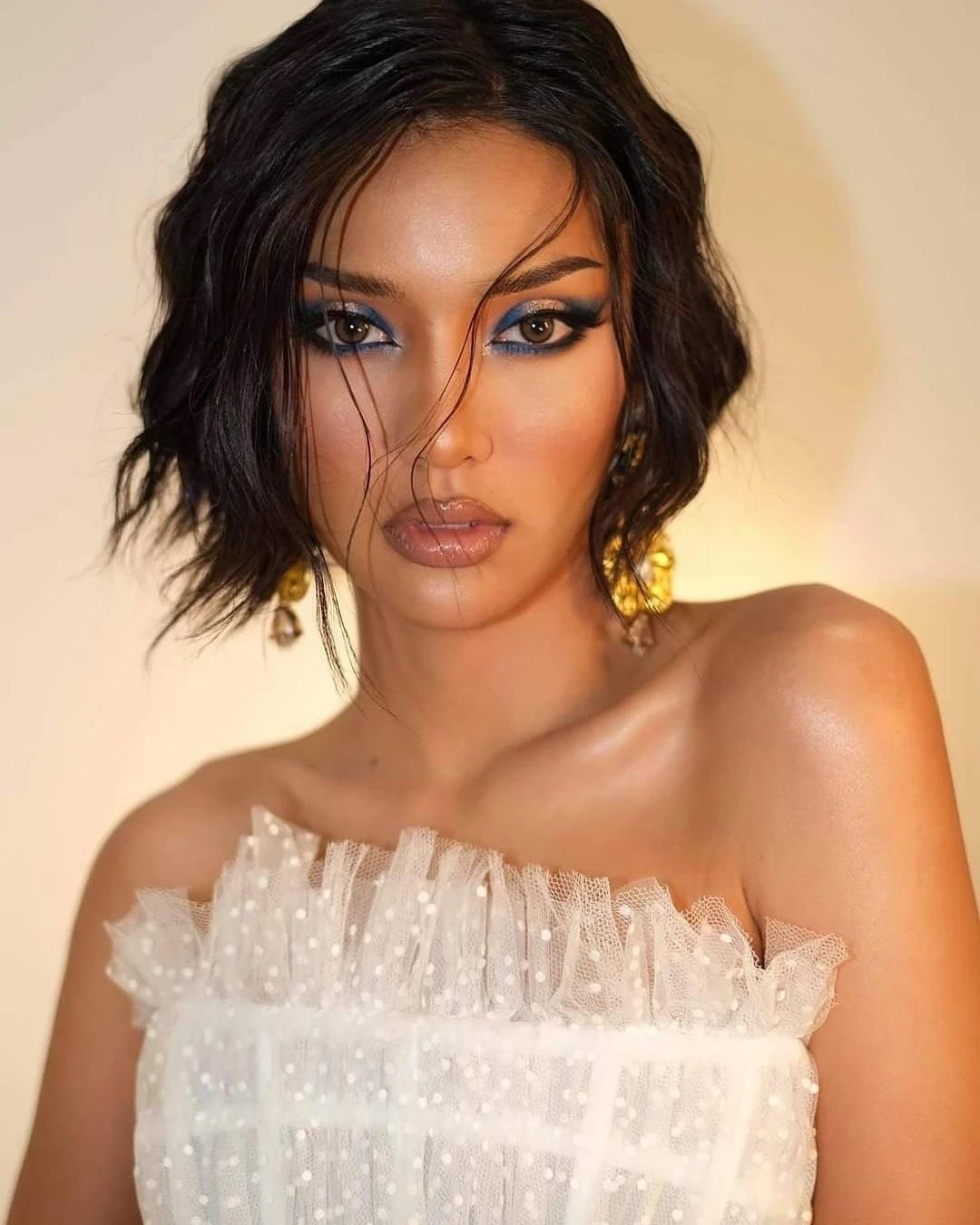 Sau 2 lần thất bại tại sân chơi Miss Universe Thailand, người đẹp đăng ký dự thi Miss Earth Thailand 2021 và giành ngôi vị cao nhất. Baitong Jareerat được đánh giá là một ứng cử viên sáng giá tại cuộc thi Miss Earth 2021 sắp tới. Sau 2 lần thất bại tại sân chơi Miss Universe Thailand, người đẹp đăng ký dự thi Miss Earth Thailand 2021 và giành ngôi vị cao nhất. Baitong Jareerat được đánh giá là một ứng cử viên sáng giá tại cuộc thi Miss Earth 2021 sắp tới.