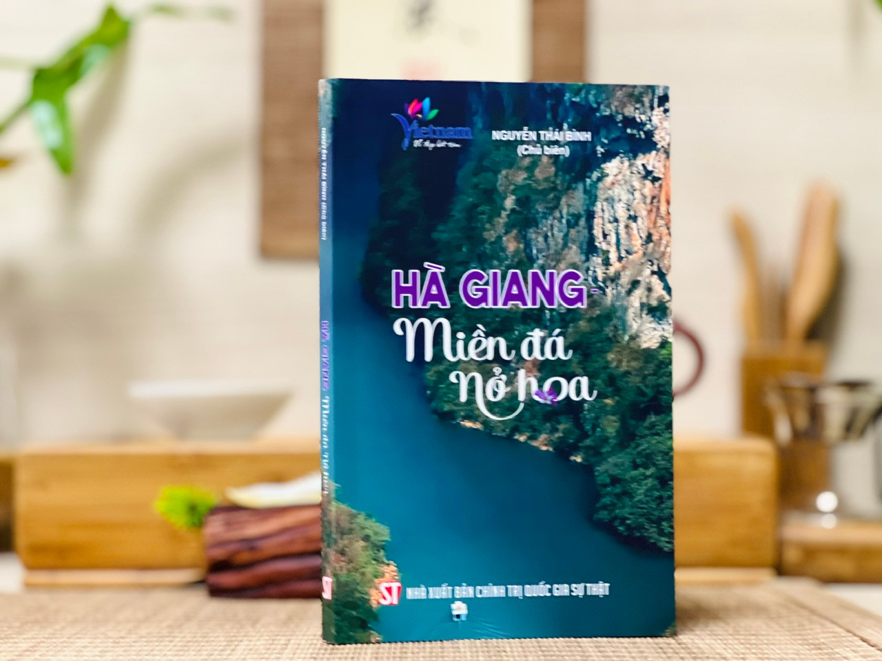 Sảo Há - ngôi làng ẩn mình trên cao nguyên đá. Ảnh: Toan Toan