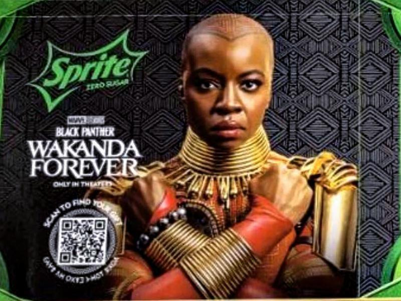 "Đại sứ Starbucks" Okoye không có chút khác biệt nào, hay là do Marvel Studios đang "ém hàng"? "Đại sứ Starbucks" Okoye không có chút khác biệt nào, hay là do Marvel Studios đang "ém hàng"?
