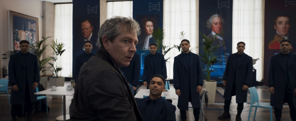 Talos dính bẫy của chính đồng bào Skrull thuộc phe đối lập. Talos dính bẫy của chính đồng bào Skrull thuộc phe đối lập.