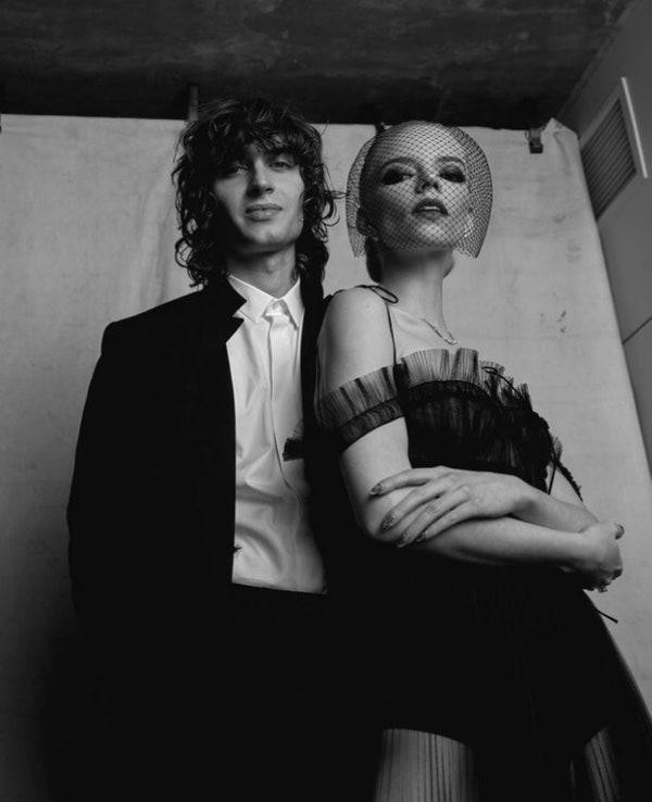 Người hâm mộ vừa chúc phúc vừa tiếc nuối tiễn crush "lên xe hoa" (Nguồn: Instagram)