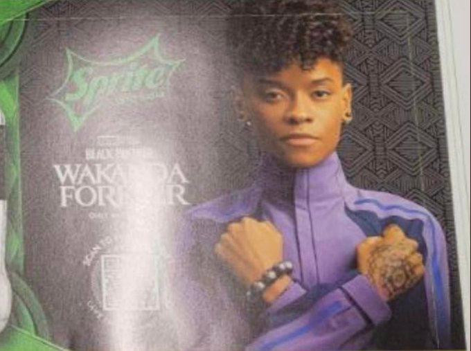 Liệu mái tóc ngắn cá tính của Shuri có phải là để tiện chiến đấu trong bộ trang phục chiến binh nào đó? Liệu mái tóc ngắn cá tính của Shuri có phải là để tiện chiến đấu trong bộ trang phục chiến binh nào đó?