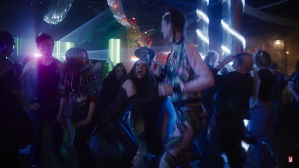 Nhưng từ từ, vui mình trước đã!