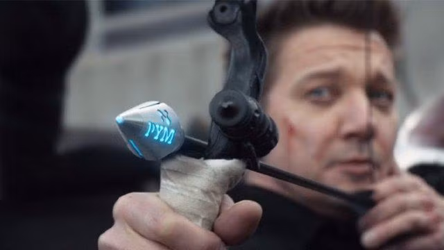 Một chút cameo của Ant-Man với mũi tên công nghệ có khả năng phóng lớn kích cỡ. - Nguồn: GameRevolution Một chút cameo của Ant-Man với mũi tên công nghệ có khả năng phóng lớn kích cỡ. - Nguồn: GameRevolution