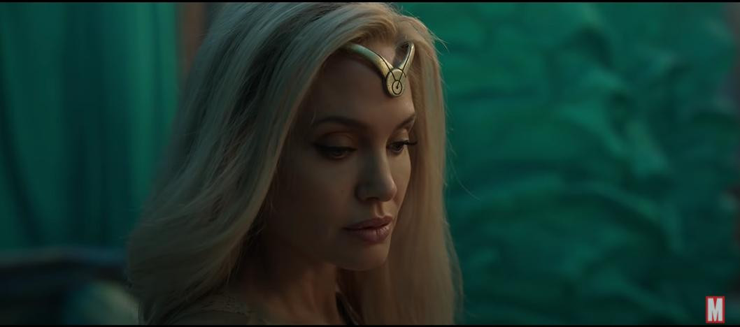 Dù là tiên hắc ám hay siêu anh hùng, Angelina Jolie luôn đẹp. - Nguồn: YouTube Dù là tiên hắc ám hay siêu anh hùng, Angelina Jolie luôn đẹp. - Nguồn: YouTube