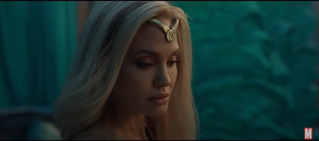Dù là tiên hắc ám hay siêu anh hùng, Angelina Jolie luôn đẹp. - Nguồn: YouTube Dù là tiên hắc ám hay siêu anh hùng, Angelina Jolie luôn đẹp. - Nguồn: YouTube