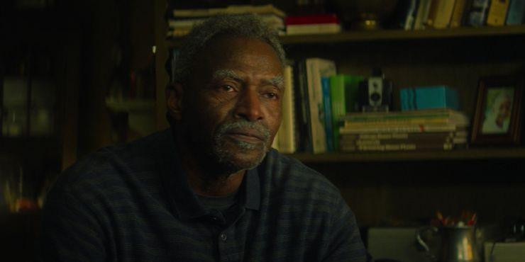 Đối với Isaiah Bradley, người da đen dù có đủ phẩm chất đến đâu cũng không nên làm "Captain America". - Nguồn: Screen Rant