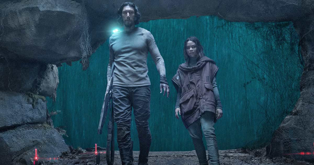 Từ nửa sau của bộ phim, 65 lại có cách giải quyết vấn đề chóng vánh khiến những phân cảnh cao trào không thực sự “chạm đỉnh". Từ nửa sau của bộ phim, 65 lại có cách giải quyết vấn đề chóng vánh khiến những phân cảnh cao trào không thực sự “chạm đỉnh".