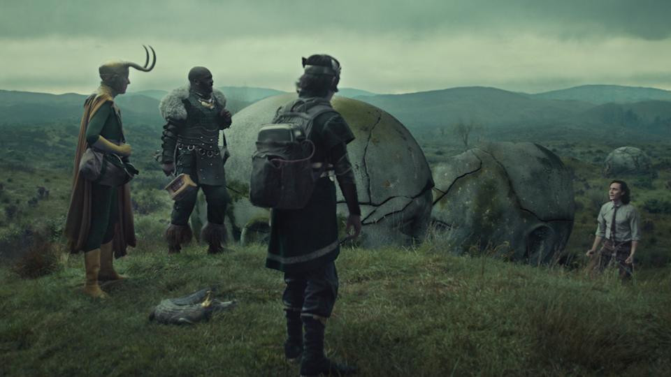 Tất cả đều là Loki, kể cả con cá sấu kia nhé! - Nguồn: Yahoo Tất cả đều là Loki, kể cả con cá sấu kia nhé! - Nguồn: Yahoo