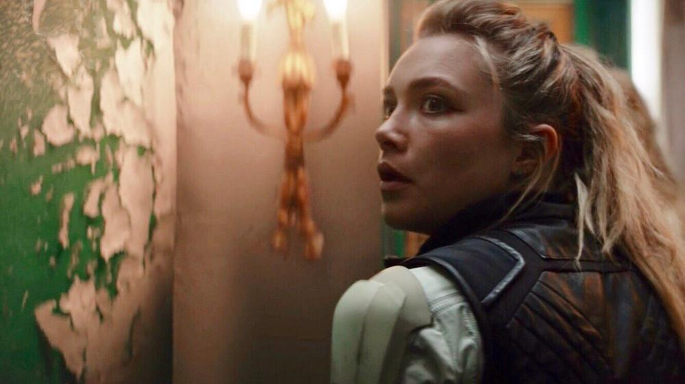 Giống với Monica Rambeau (WandaVision), góc nhìn của Yelena sau "Cú Nháy" phản ánh cú sốc tâm lý của những người được hồi sinh bởi đội Avengers. - Nguồn: Fotogramas Giống với Monica Rambeau (WandaVision), góc nhìn của Yelena sau "Cú Nháy" phản ánh cú sốc tâm lý của những người được hồi sinh bởi đội Avengers. - Nguồn: Fotogramas