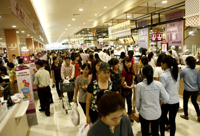 Rực rỡ sắc màu tại Aeon mall Long Biên ảnh 8