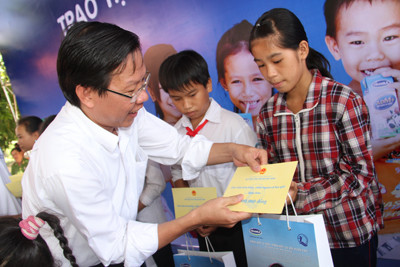 Trồng trên 10.500 cây xanh tại khu di tích đường Hồ Chí Minh trên biển ảnh 3