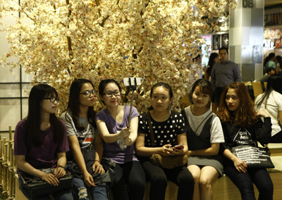 Rực rỡ sắc màu tại Aeon mall Long Biên ảnh 6