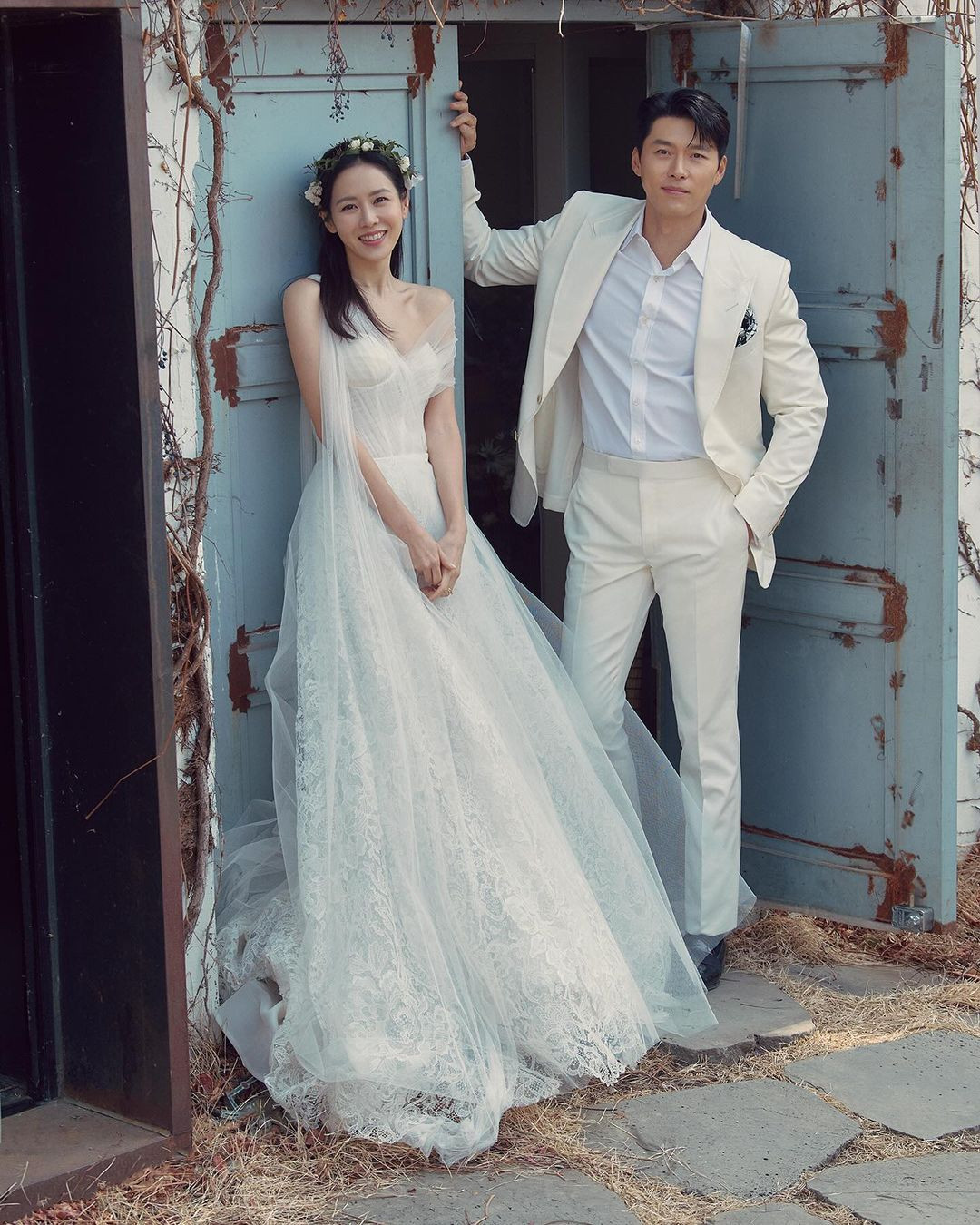 Son Ye Jin đăng ảnh cưới chưa từng công bố nhân kỷ niệm 2 năm về chung nhà với Hyun Bin. Ảnh: IG. Son Ye Jin đăng ảnh cưới chưa từng công bố nhân kỷ niệm 2 năm về chung nhà với Hyun Bin. Ảnh: IG.