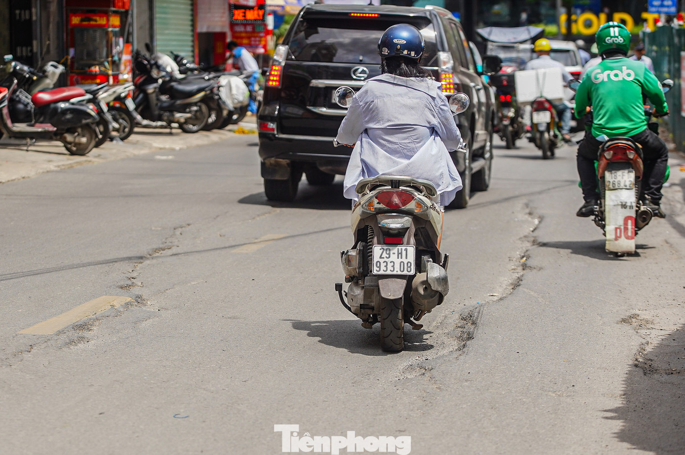 Sau khi mở rộng, tuyến đường có mặt cắt ngang 21m, lòng đường rộng 15m và hai bên vỉa hè rộng 3m. Khi hoàn thiện đưa vào sử dụng, tuyến đường sẽ phục vụ tốt hơn nhu cầu đi lại của người dân, góp phần phát triển kinh tế - xã hội của địa phương. Dự kiến dự án sẽ hoàn thành vào tháng 9/2025.