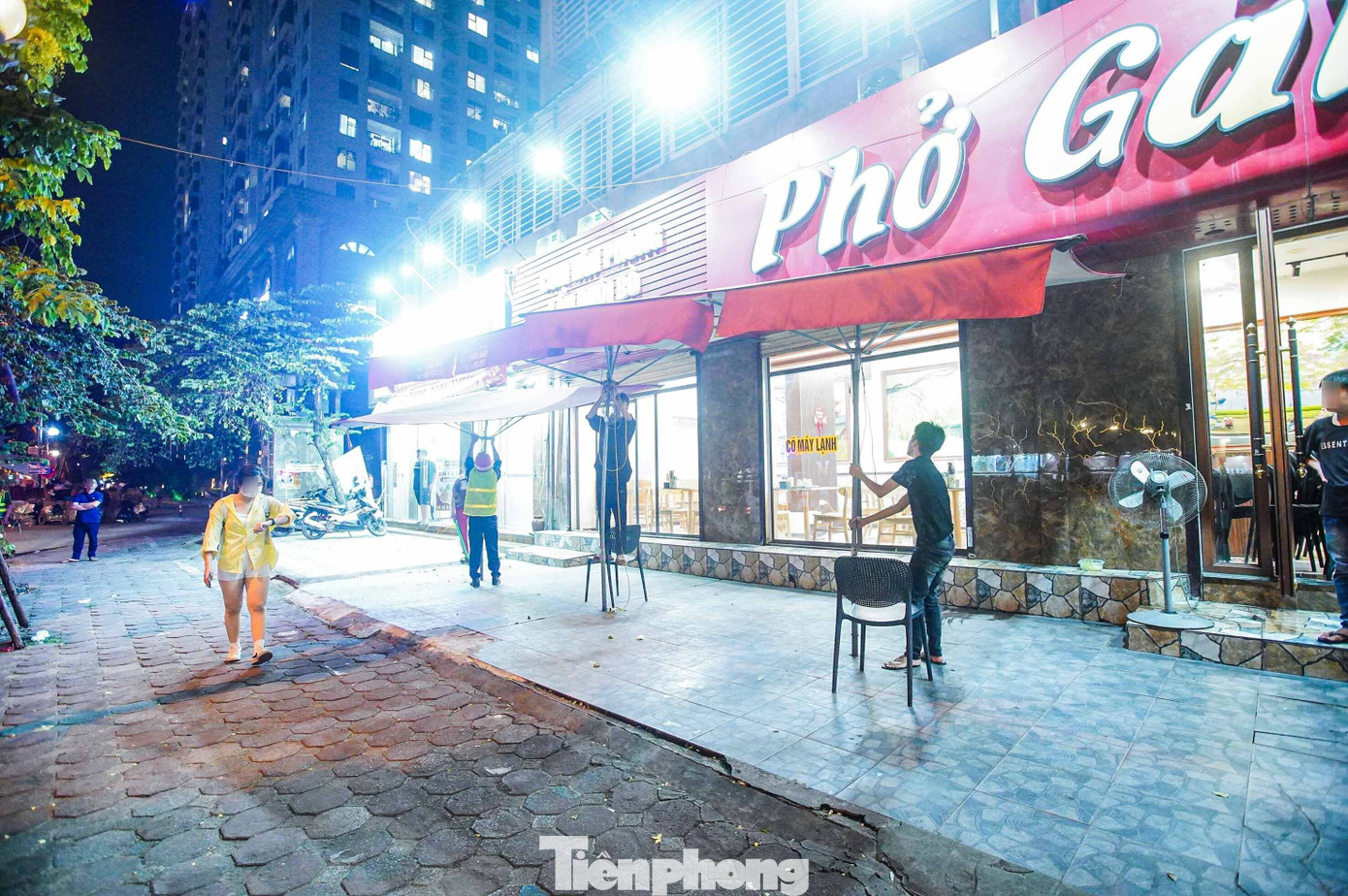 Vỉa hè đường Võ Chí Công được trả lại sự thông thoáng sau khi lực lượng chức năng tuần tra xử lý vi phạm.