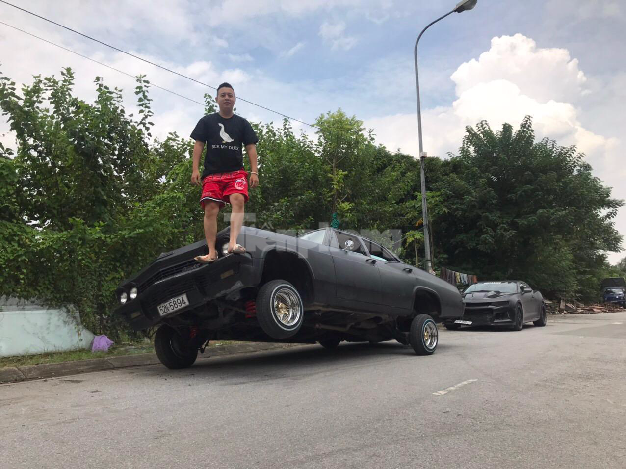 Impala 1965 được anh Đức hoàn thiện năm 2018 Impala 1965 được anh Đức hoàn thiện năm 2018